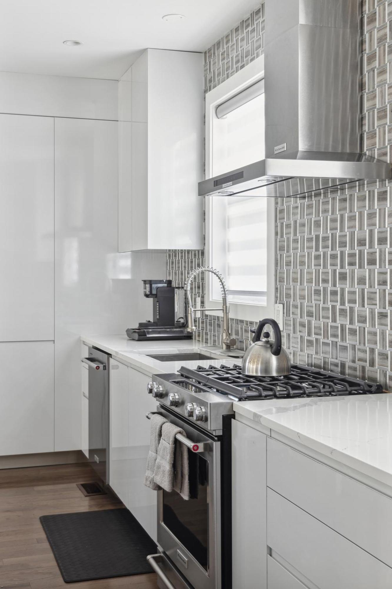 Luxury 4br 7 Mins To Us Capital, Rooftop Deck, In Free Parking Holiday home *